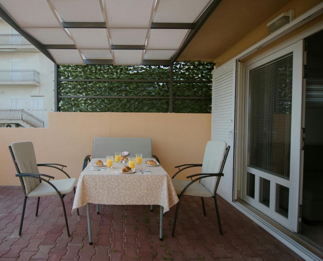 מאקרסקה Apartment Lulu מראה חיצוני תמונה